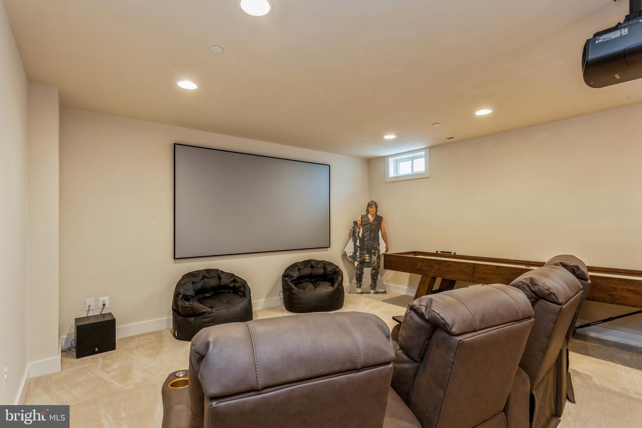 MAGOTHY BEACH - Residential