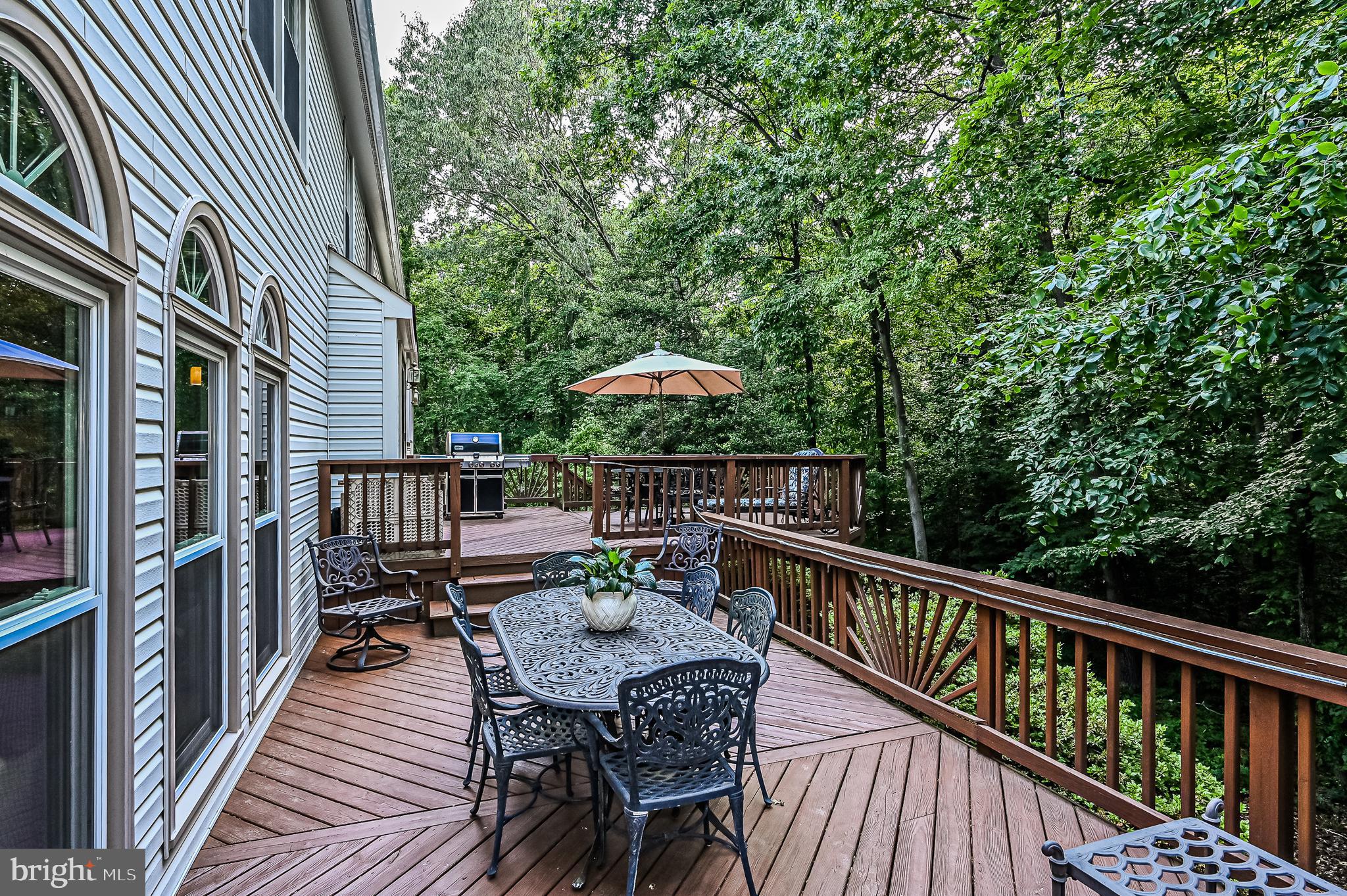 CROSSPOINTE - Residential