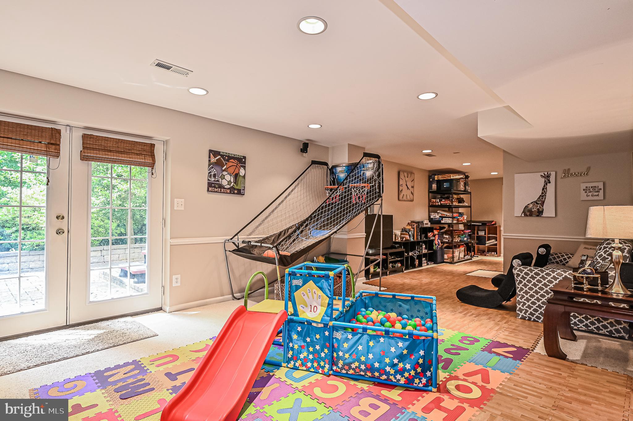 CROSSPOINTE - Residential