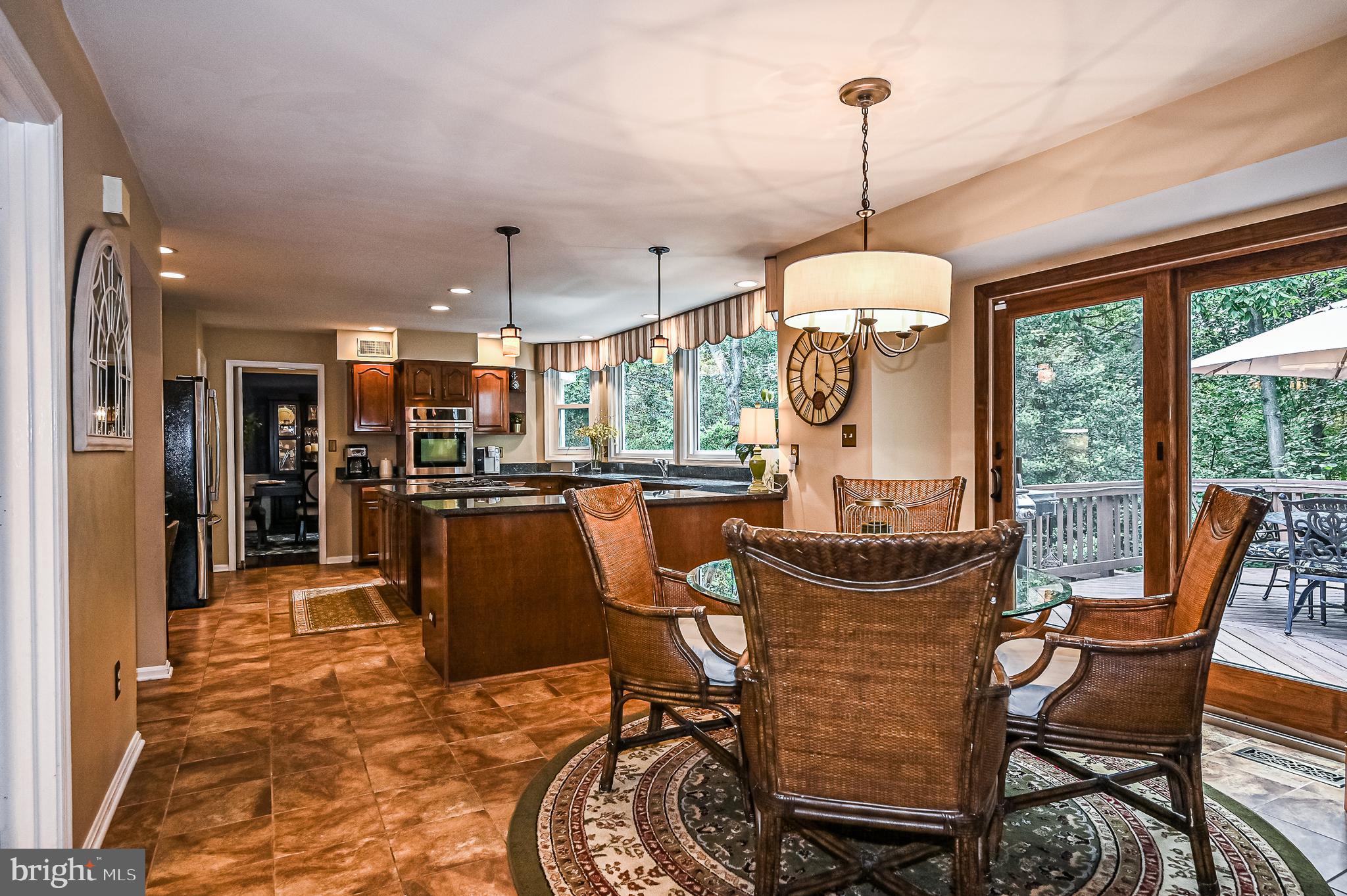 CROSSPOINTE - Residential