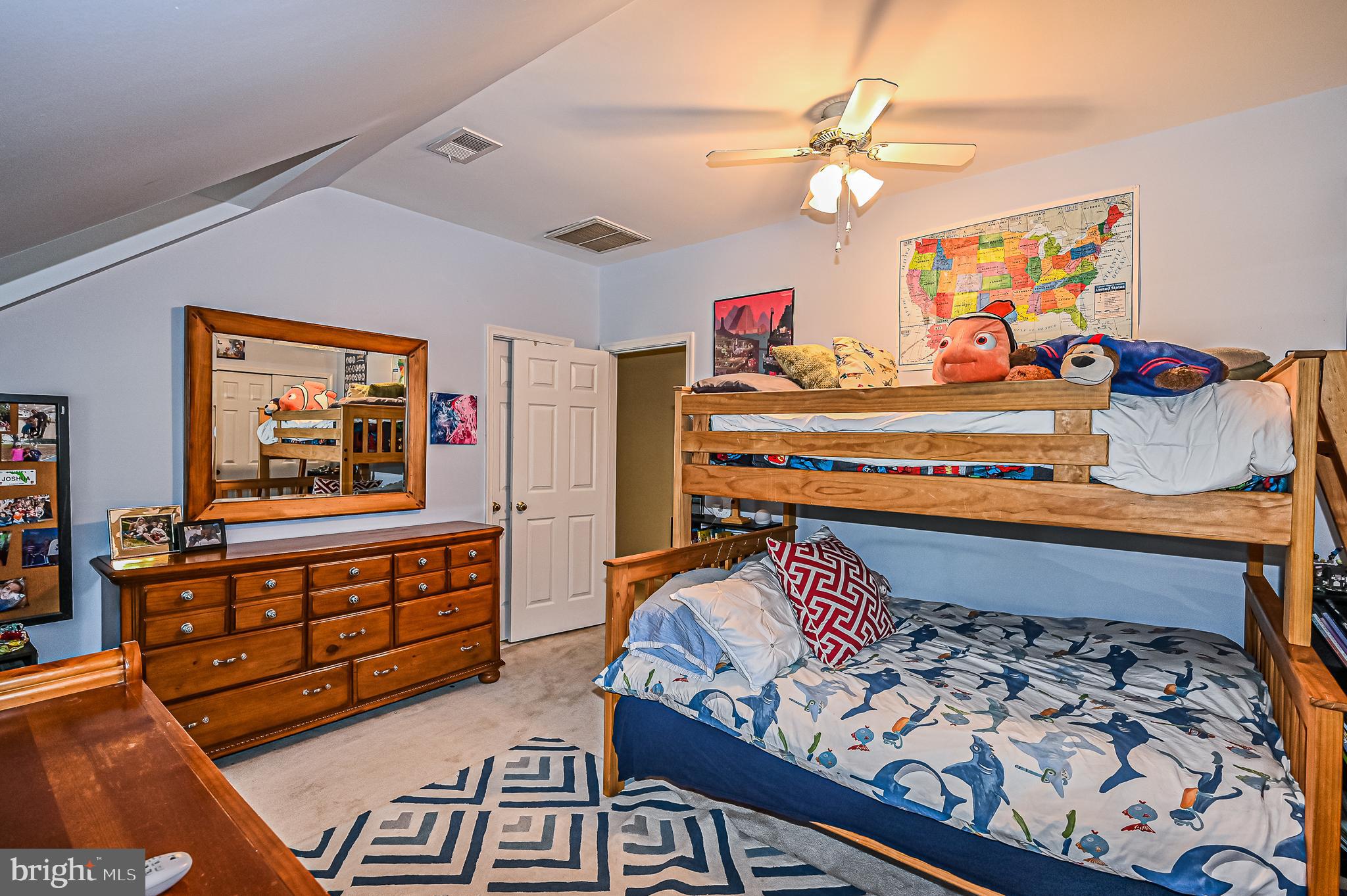 CROSSPOINTE - Residential