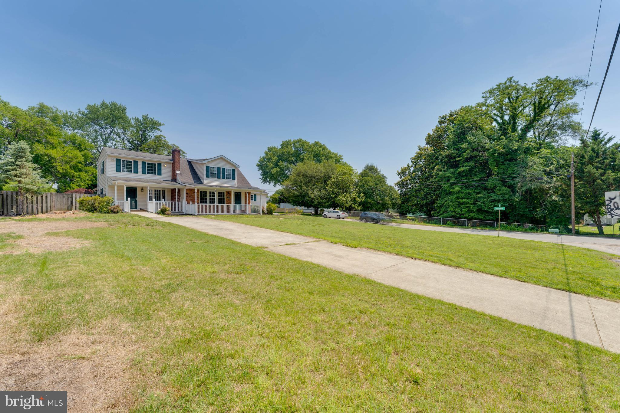 1216 FARMVIEW ROAD