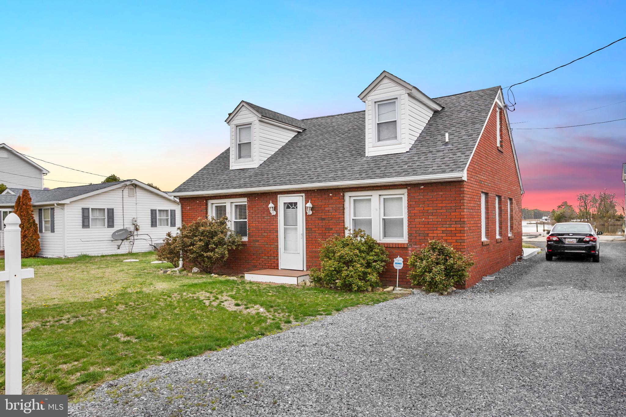 1017 DOMINION ROAD