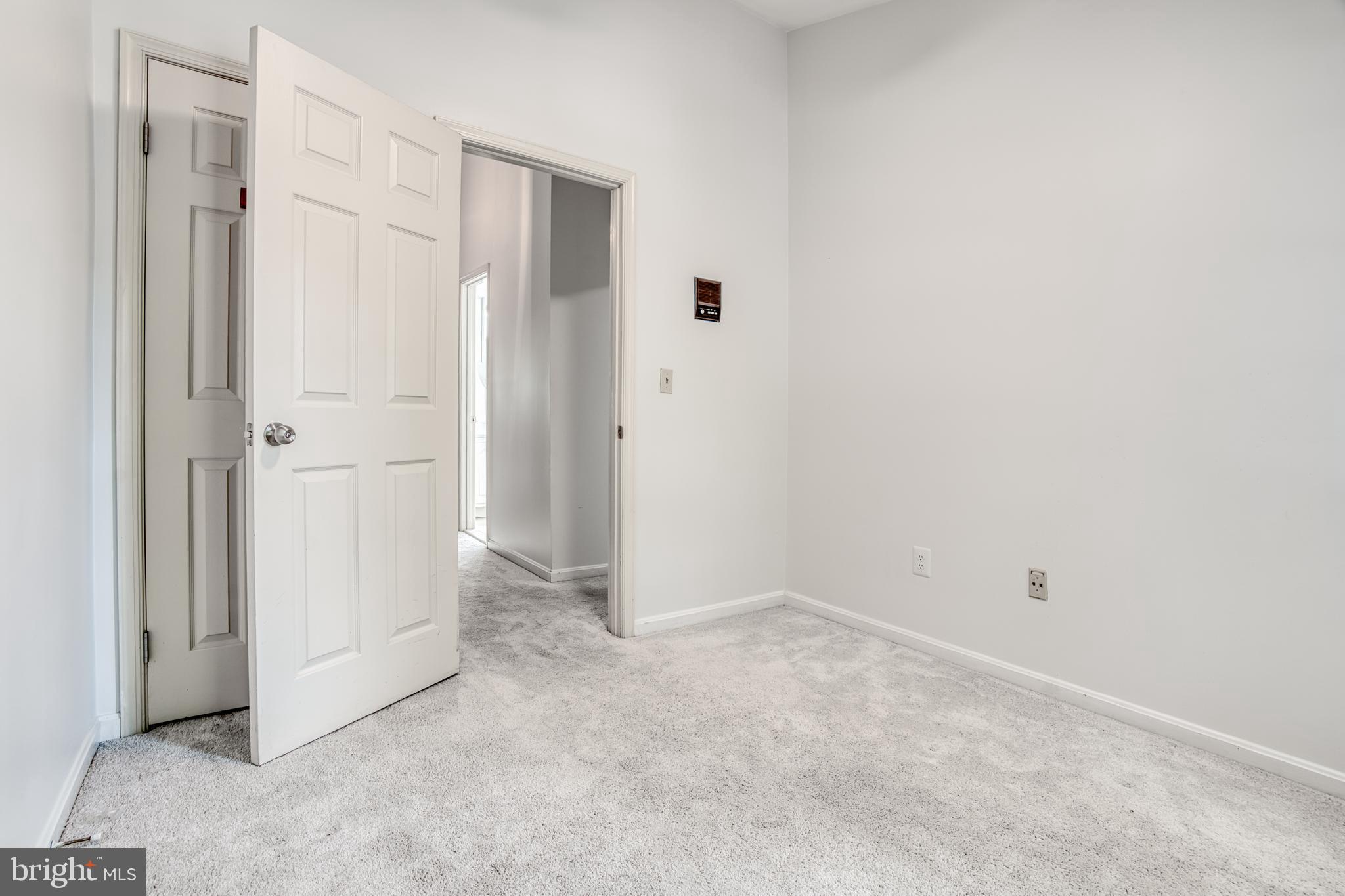 BRIGADOON - Residential Lease