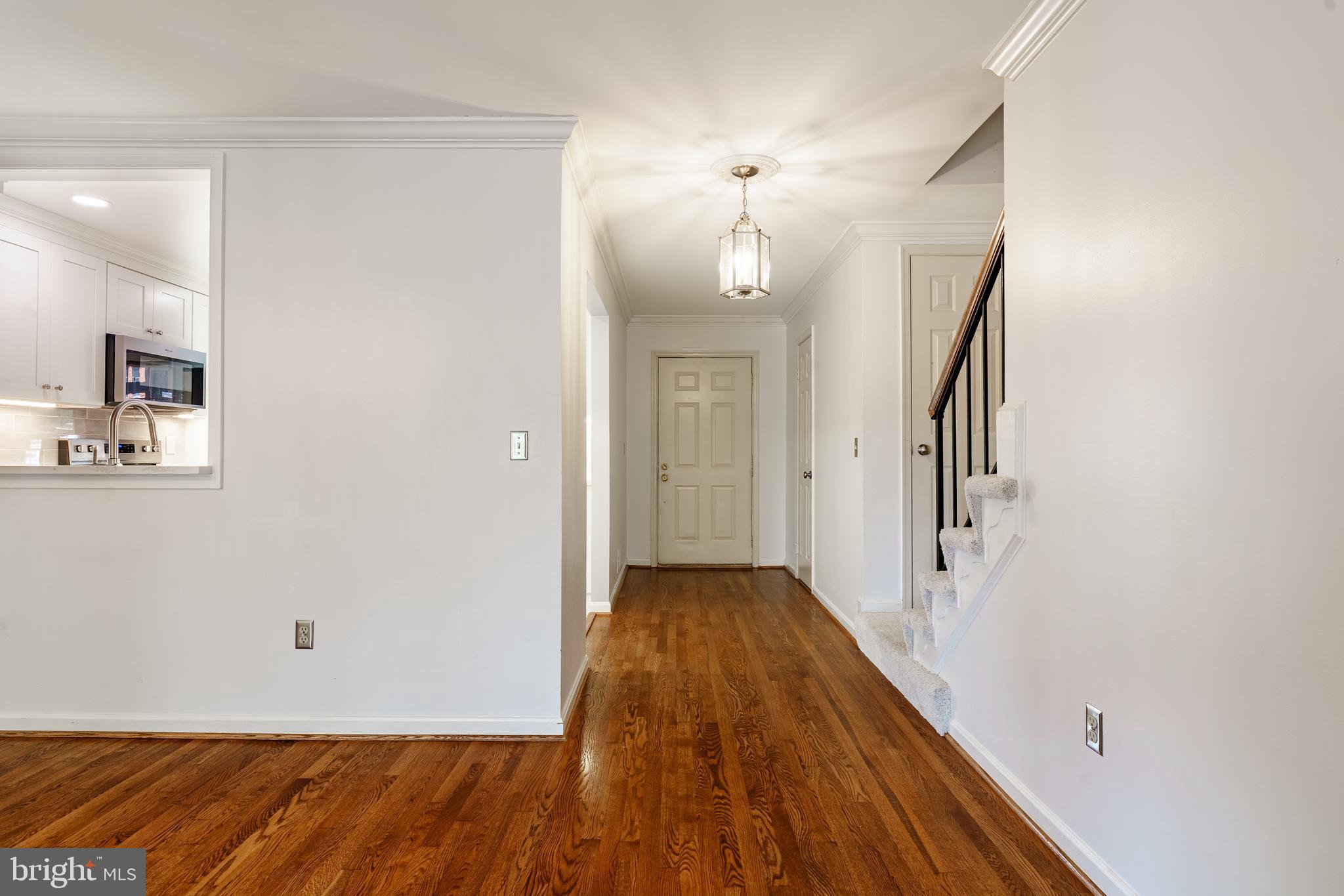 BRIGADOON - Residential Lease