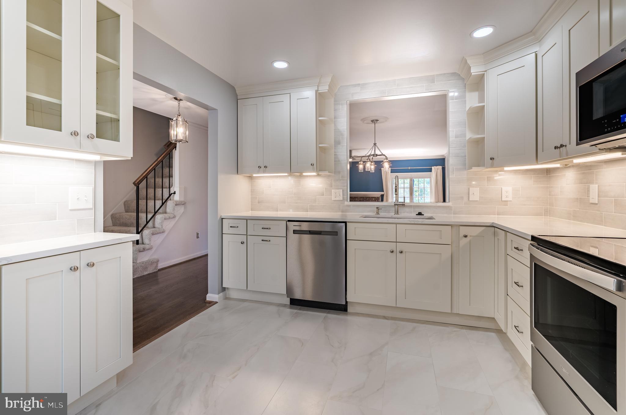 BRIGADOON - Residential Lease