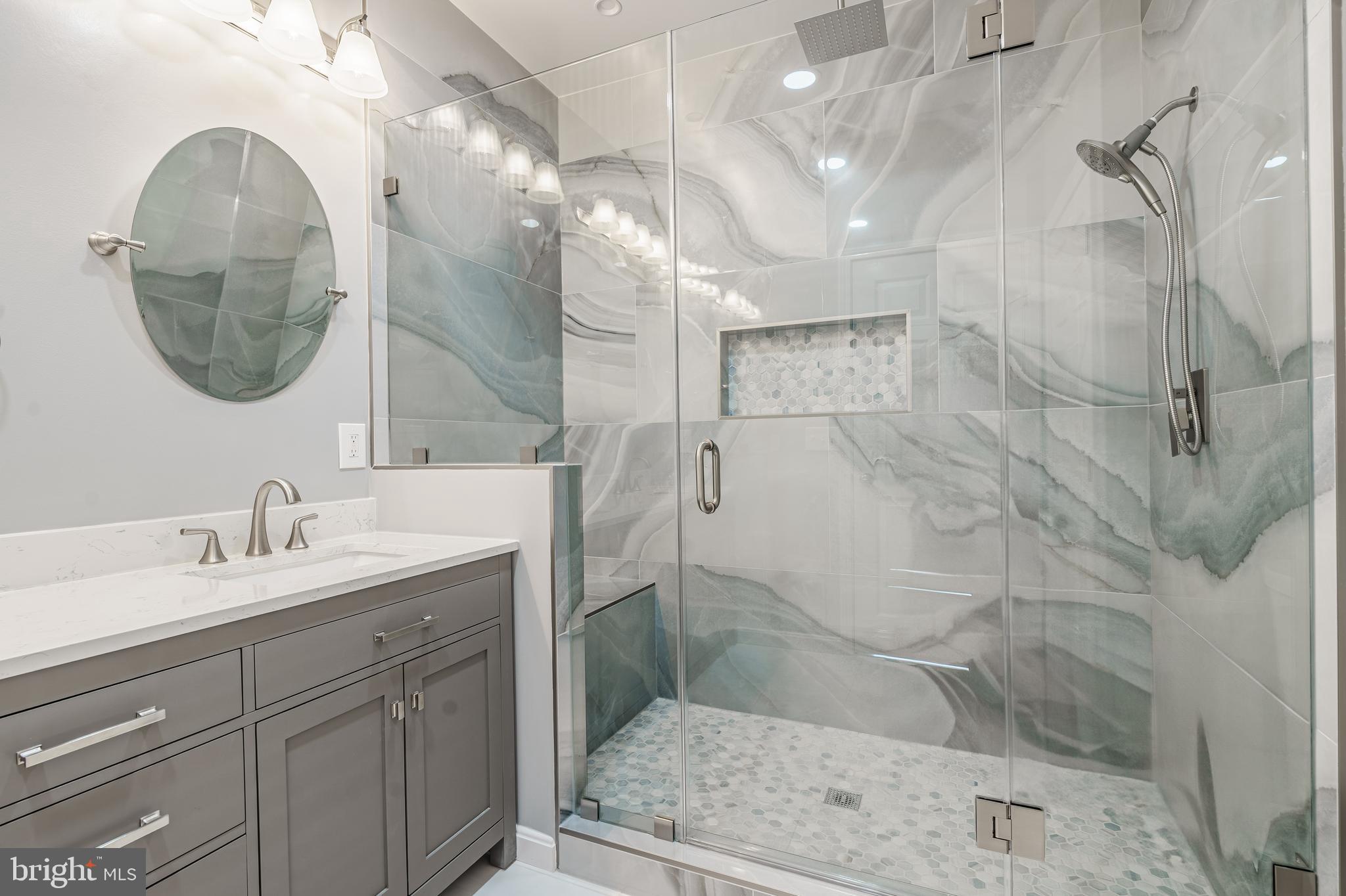 BRIGADOON - Residential Lease