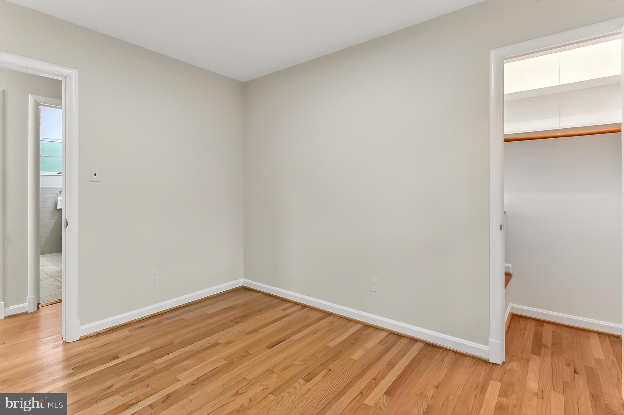 RAVENWOOD PARK - Residential