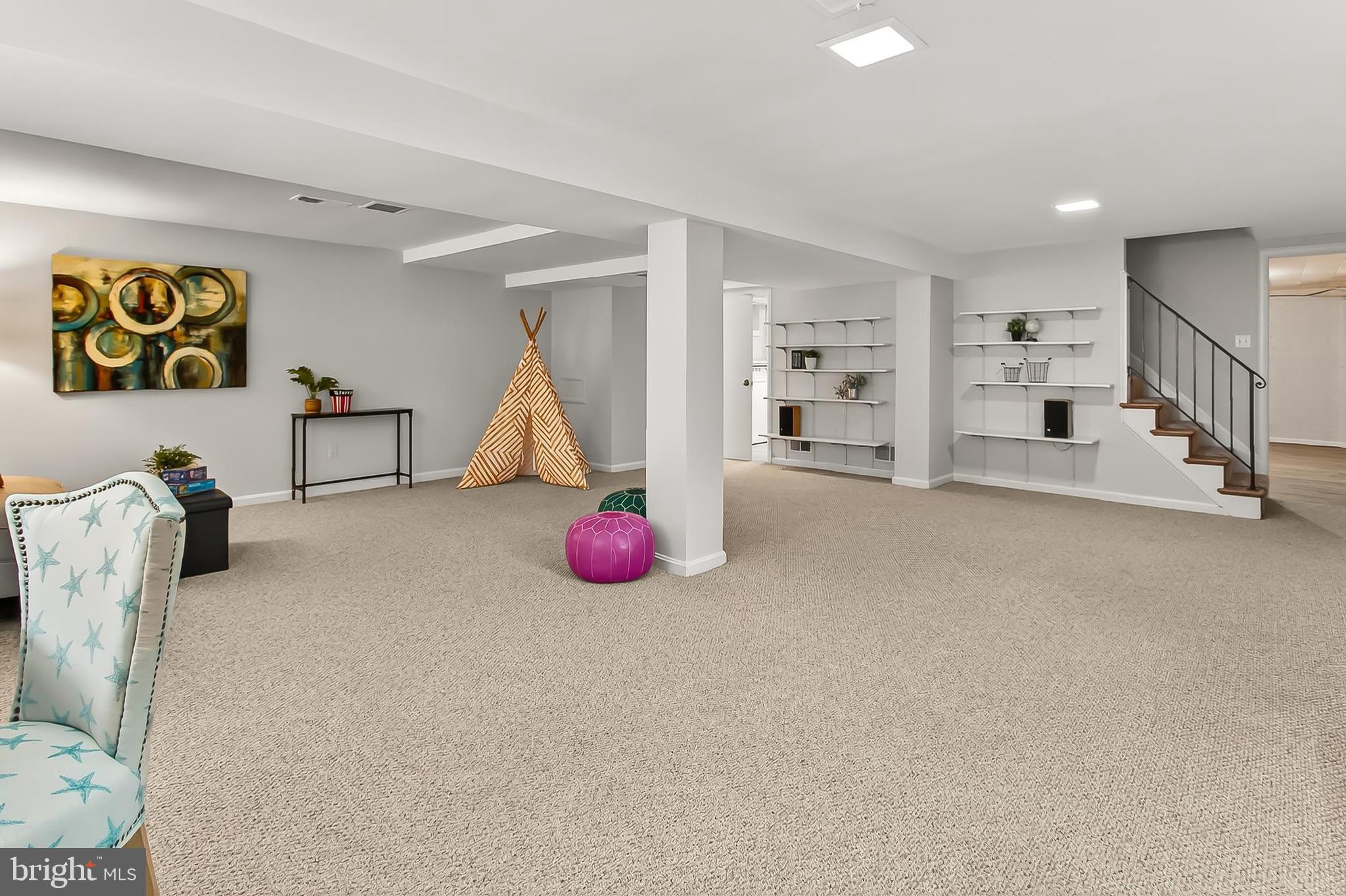 RAVENWOOD PARK - Residential