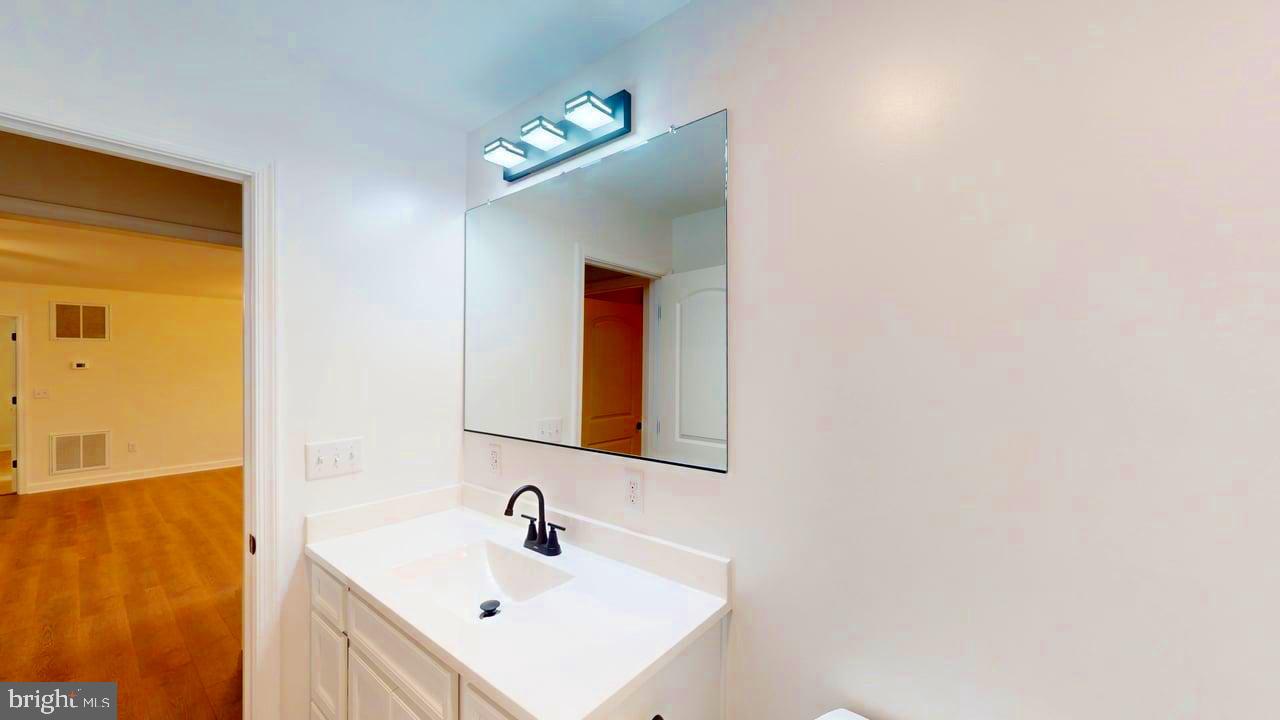 SLEEPY KNOLLS - Residential