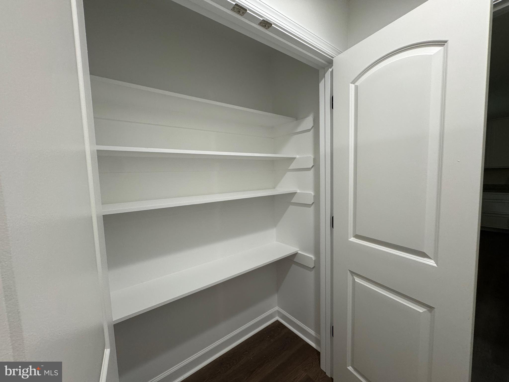 SLEEPY KNOLLS - Residential