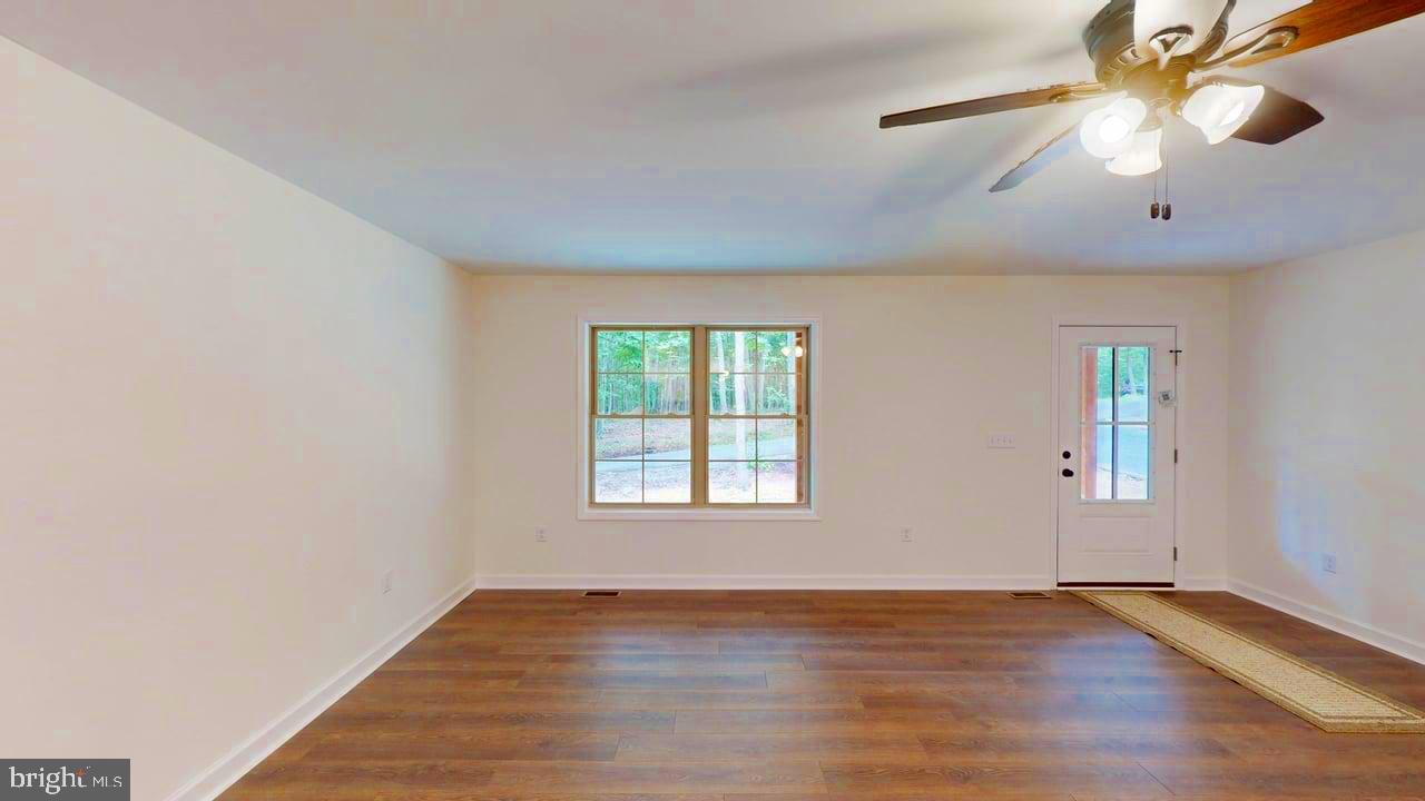 SLEEPY KNOLLS - Residential