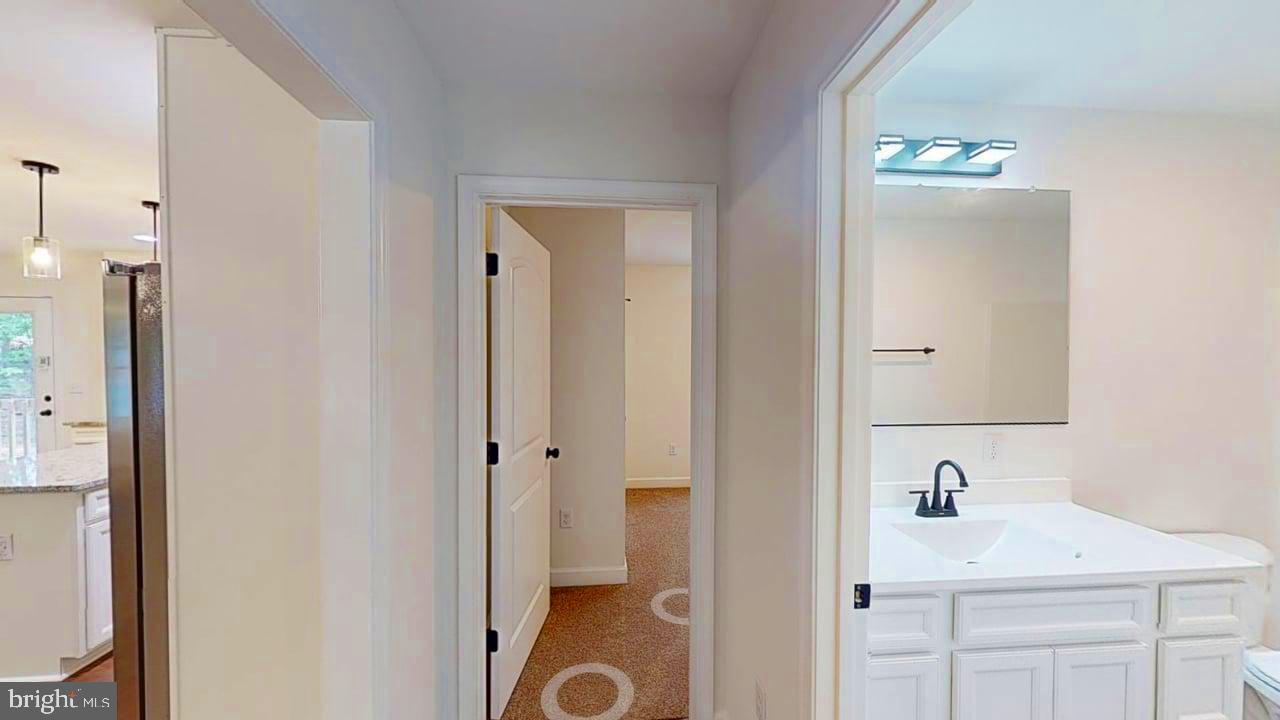 SLEEPY KNOLLS - Residential