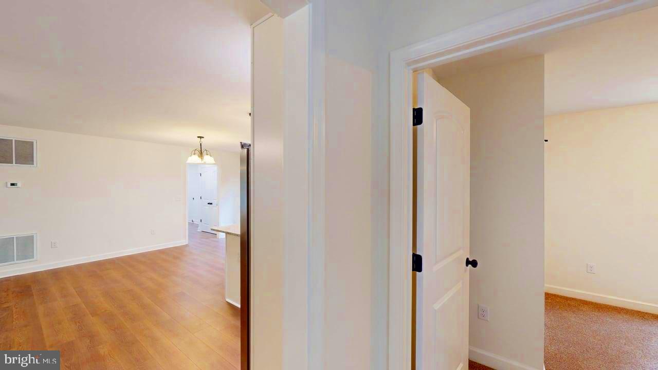 SLEEPY KNOLLS - Residential