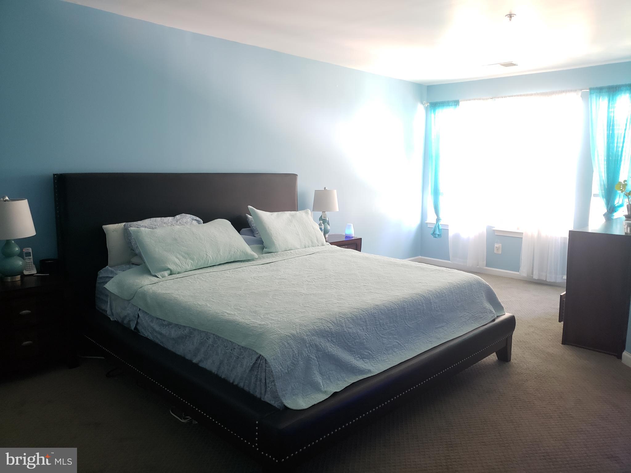 LINCOLN - Residential Lease