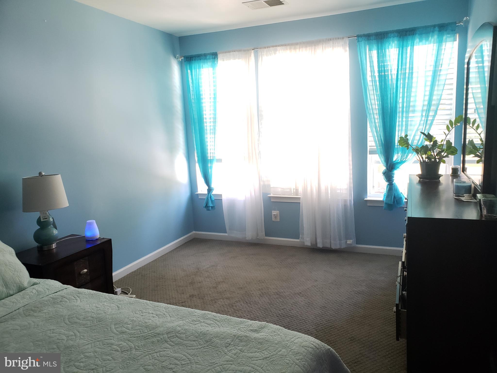 LINCOLN - Residential Lease