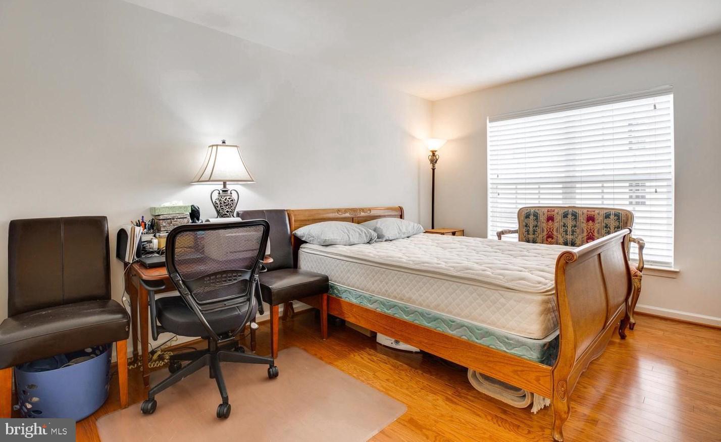 RESIDENCES AT CHERRY HILL - Residential Lease