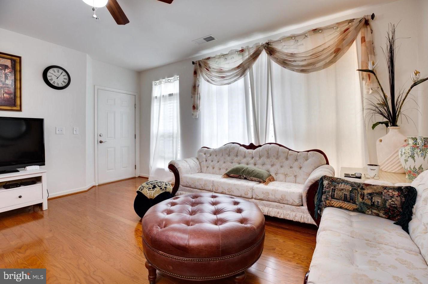 RESIDENCES AT CHERRY HILL - Residential Lease