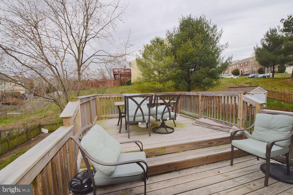 RIVERSIDE - Residential