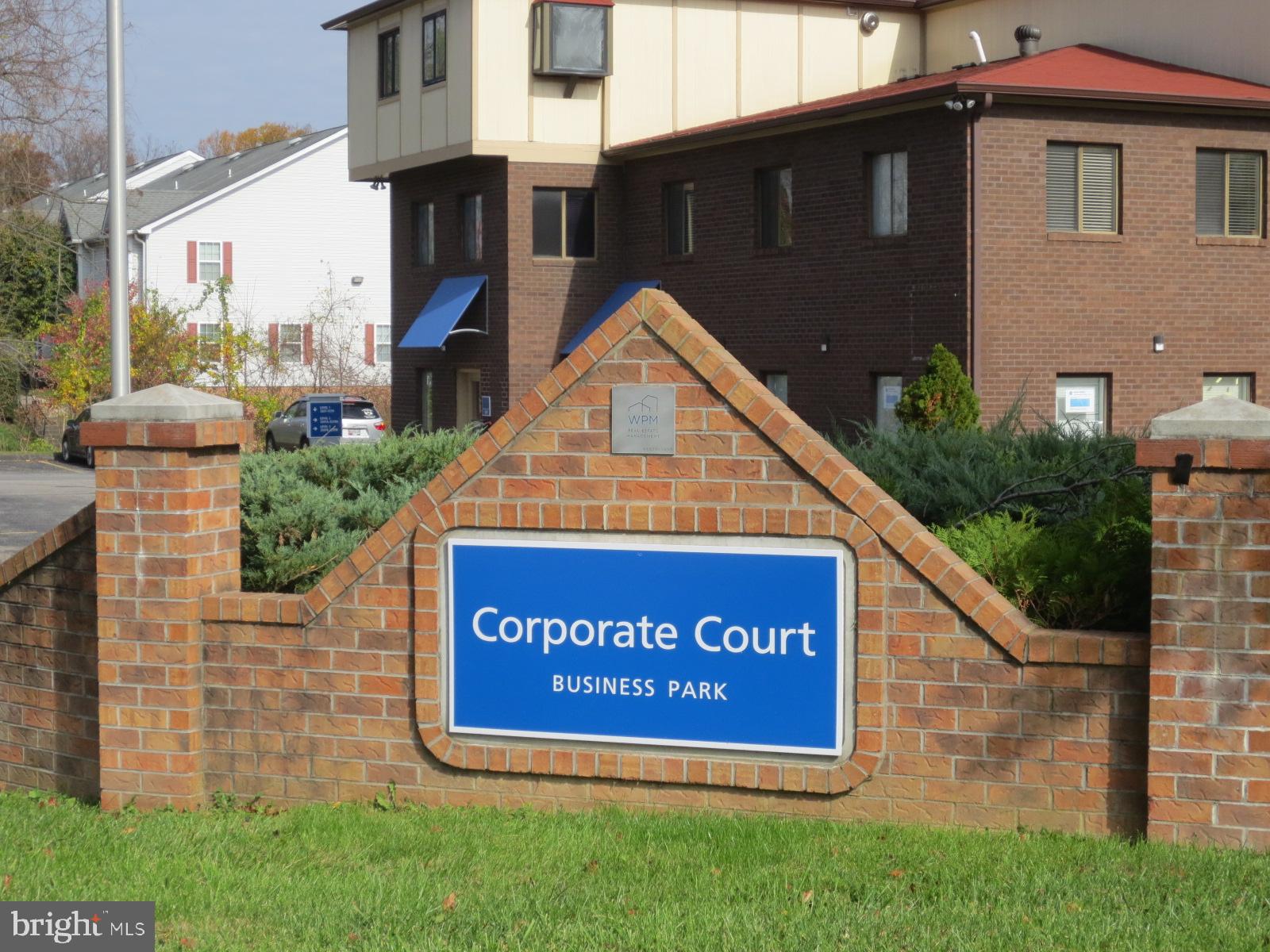 3221-3223 CORPORATE COURT