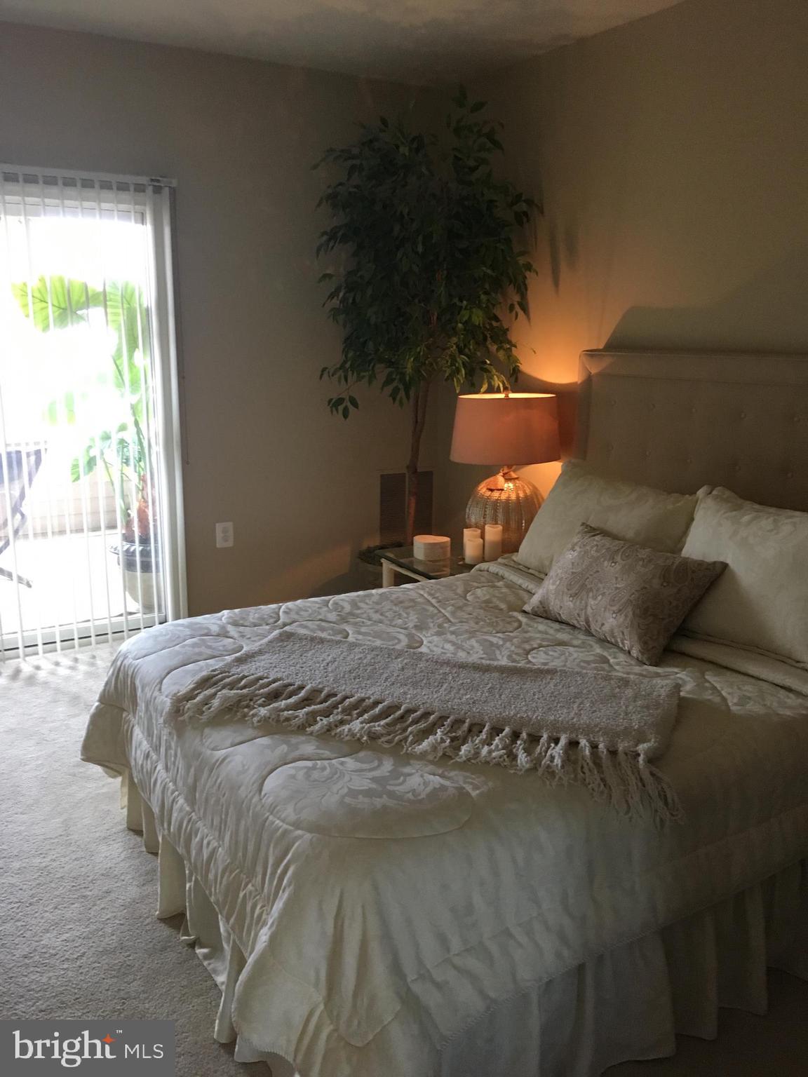 HIGH VIEW AT HUNT VALLEY - Residential