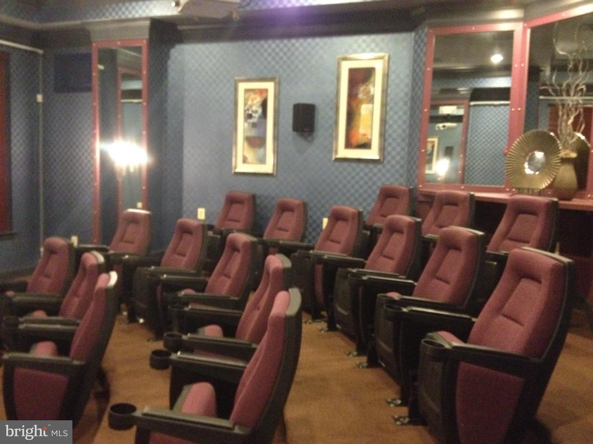 HIGH VIEW AT HUNT VALLEY - Residential