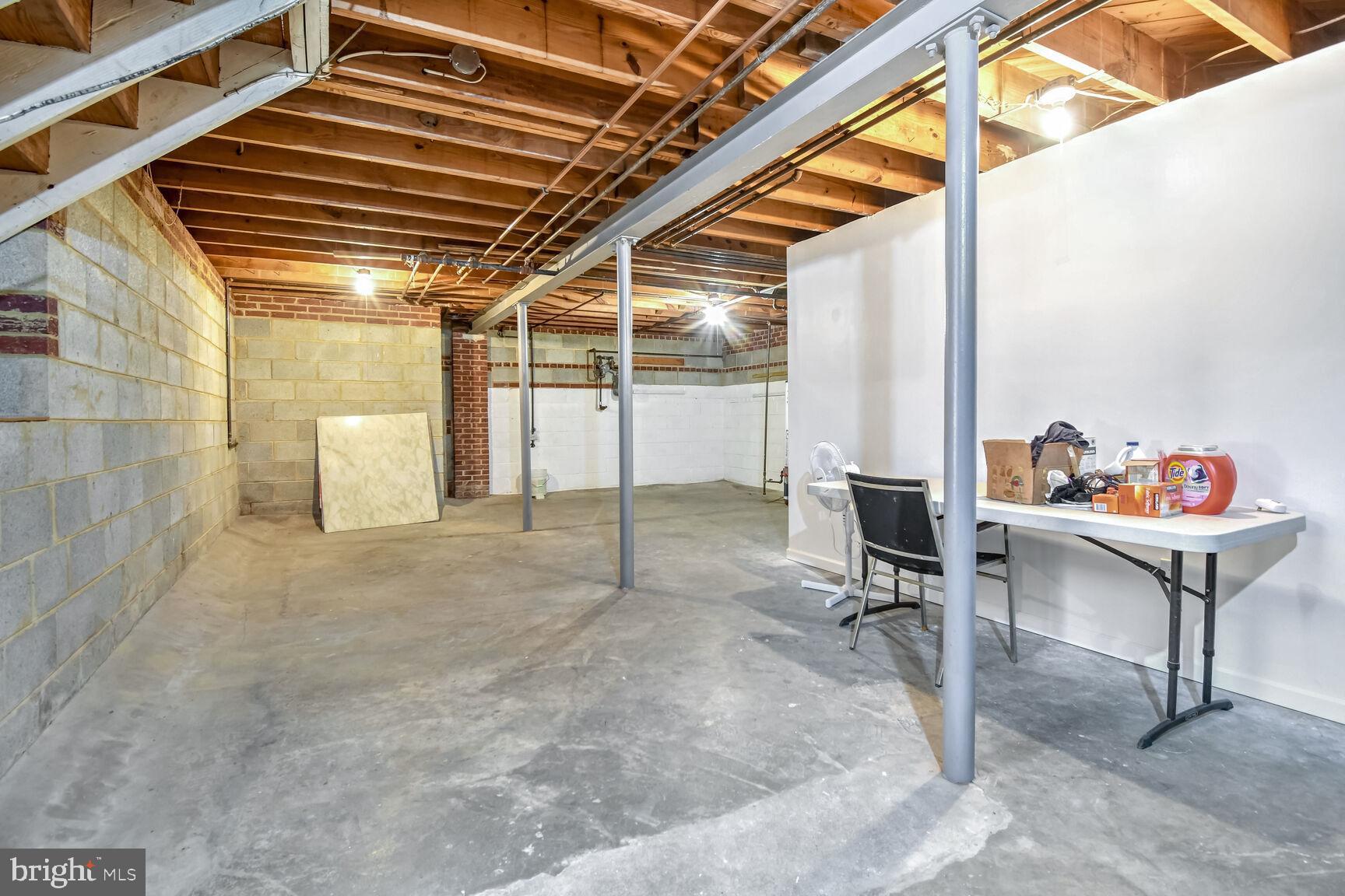 SPRINGBROOK - Residential