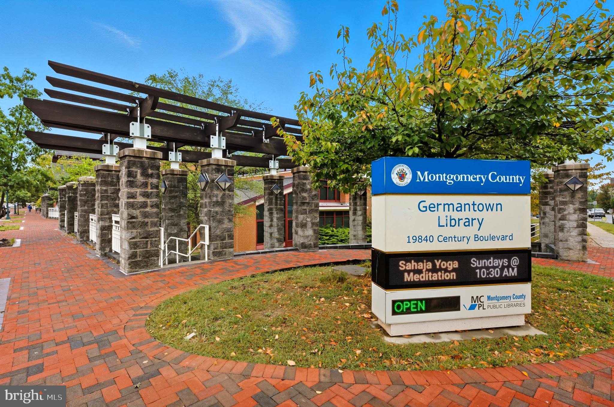 GUNNERS LAKE VILLAGE - Residential