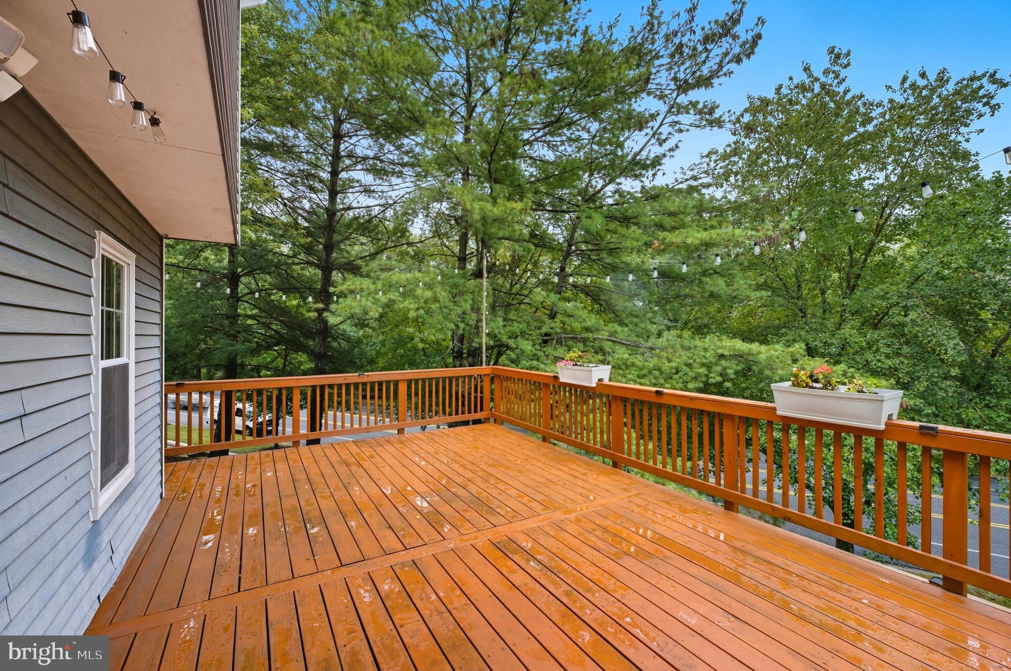 GUNNERS LAKE VILLAGE - Residential