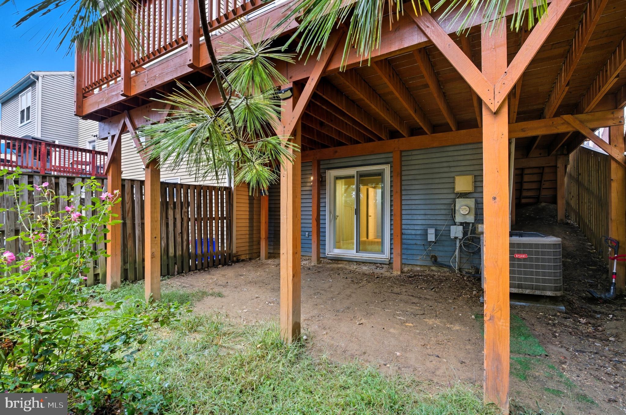 GUNNERS LAKE VILLAGE - Residential