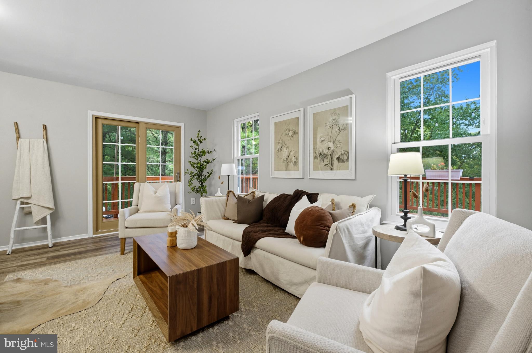 GUNNERS LAKE VILLAGE - Residential