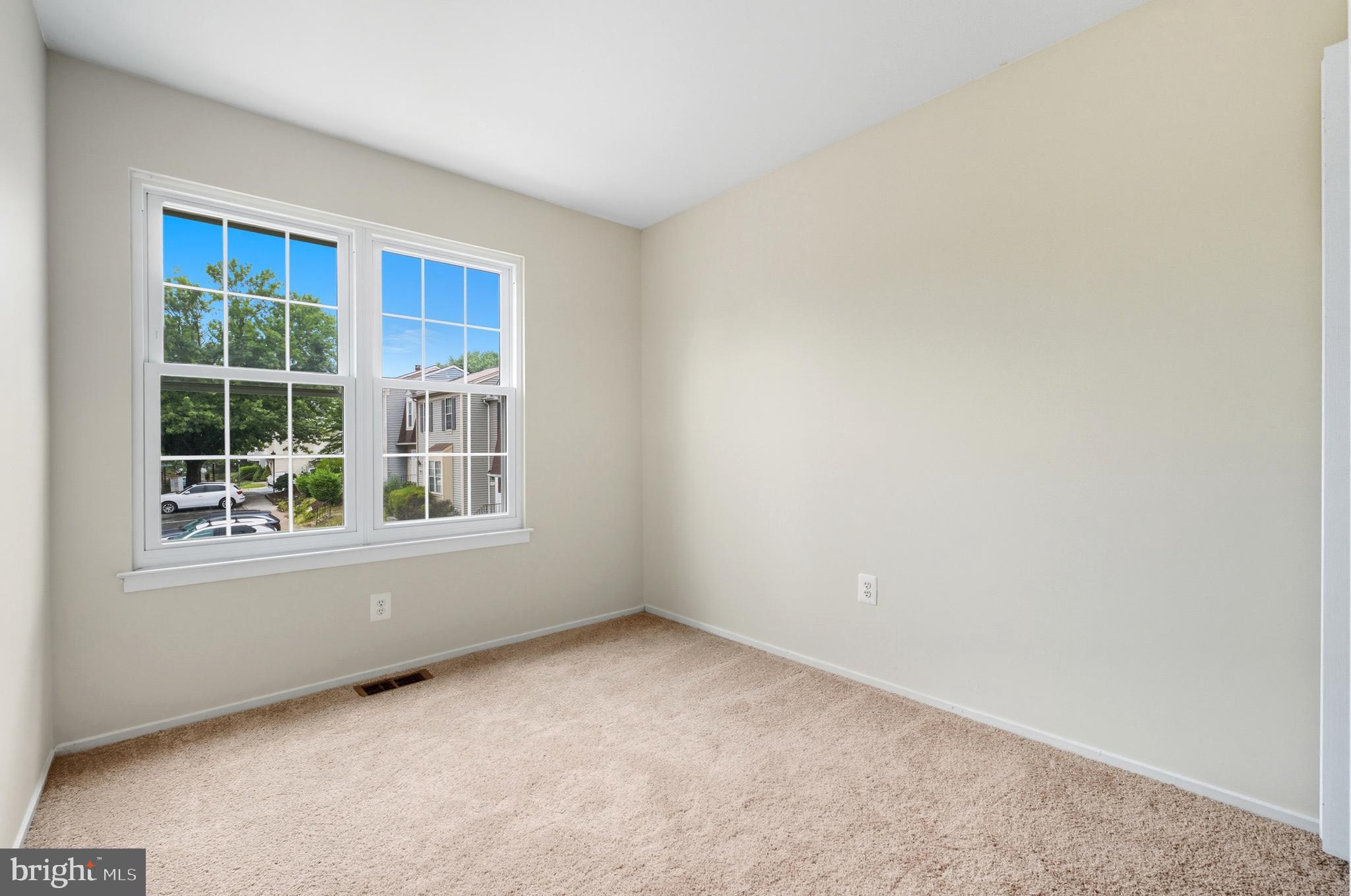 GUNNERS LAKE VILLAGE - Residential