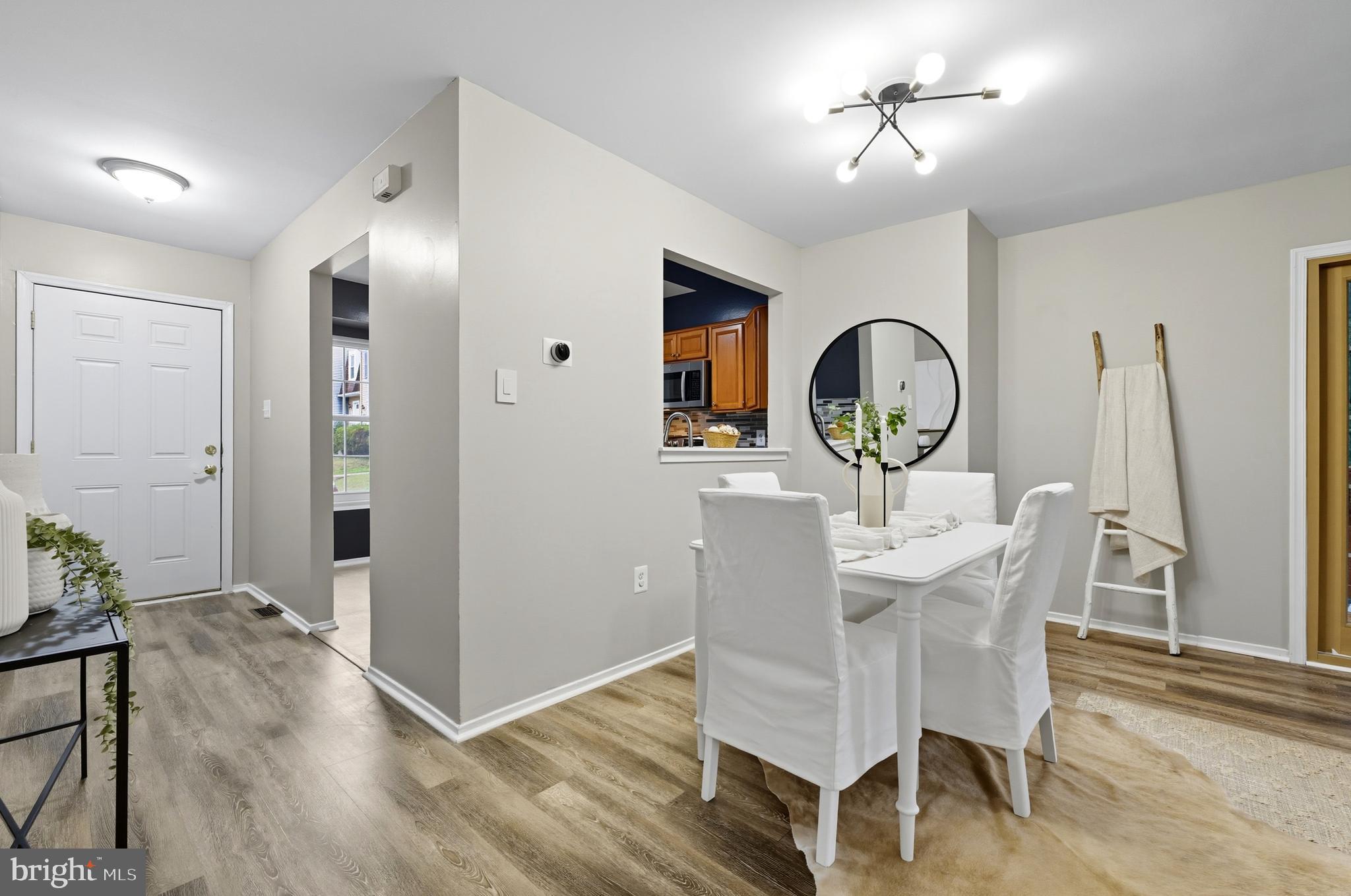 GUNNERS LAKE VILLAGE - Residential