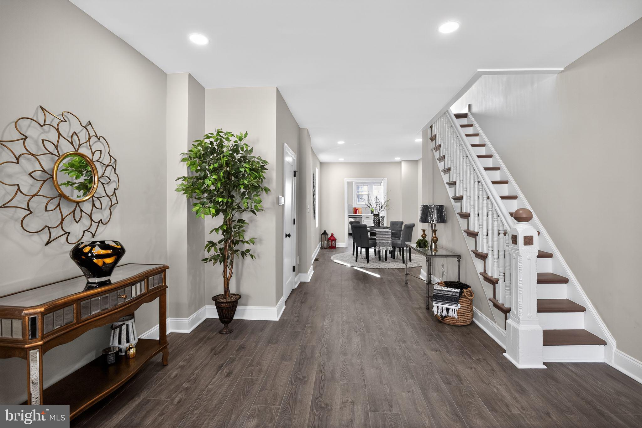 POINT BREEZE - Residential