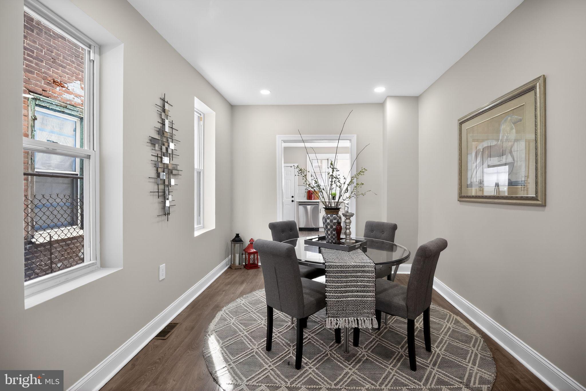 POINT BREEZE - Residential