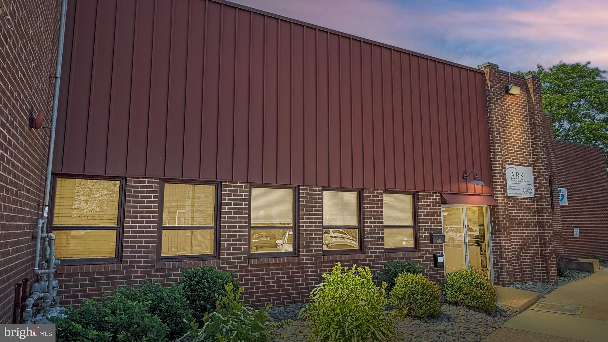 Prime Commercial Space in Southampton, PA – 5,000 Sq Ft | Endless Potential
Welcome to 1300 Industrial Blvd, Bay 1, Southampton, PA 18966—an exceptional opportunity to establish your business in one of the area’s most sought-after light industrial and commercial hubs. This 5,000 sq ft warehouse offers incredible flexibility with 22-foot high ceilings, wide open floor space, and a layout that can accommodate a wide range of business types—from storage and distribution to manufacturing, creative workshops, or showroom-style operations.
Strategically located right off 1300 Industrial Blvd, this property sits in the heart of Southampton’s thriving industrial corridor. Similar units in this well-maintained development have been fully remodeled to meet custom business needs, and a fully renovated warehouse next door is available for private viewing as a showcase. Whether you’re an established operator or a fast-growing startup, this space offers both visibility and adaptability.
Highlights:
5,000 sq ft of open, usable space if fully gutted
22 ft high ceilings – ideal for racking, equipment, or mezzanine build-outs
Located in a vibrant commercial/industrial zone
Nearby units showcase stunning remodel possibilities
Agent available to provide private tours and discuss build-out options
Don’t miss out on this rare opportunity to claim a flexible, high-ceiling commercial space in one of Southampton’s best industrial locations. Contact us today to schedule a showing and visualize your business here!