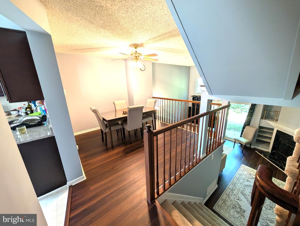 6 HALSTEAD PLACE