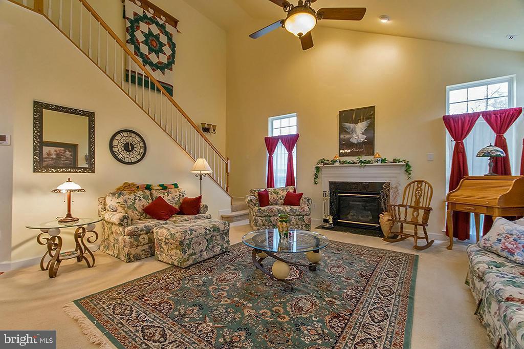 WASHINGTON TRAIL - Residential