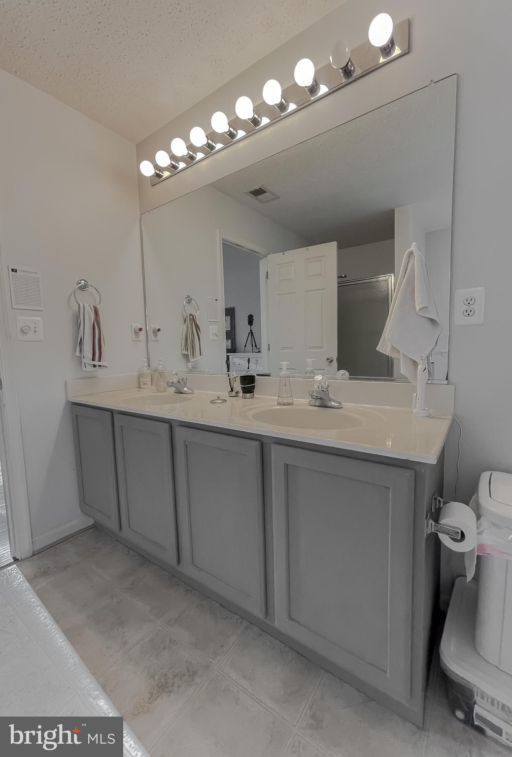 JAMESTOWNE SUB LA PLATA - Residential