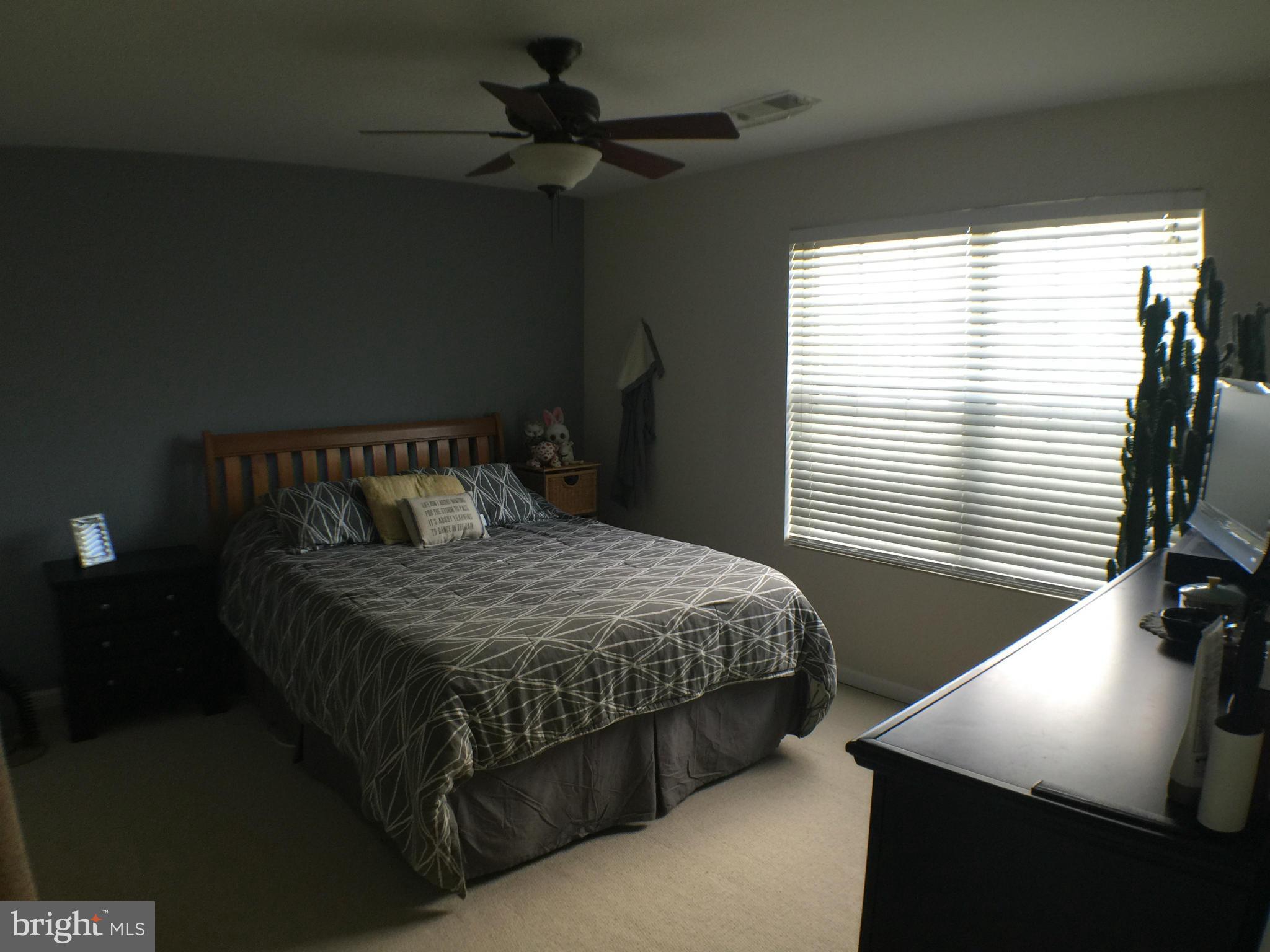 STRATFORD - Residential