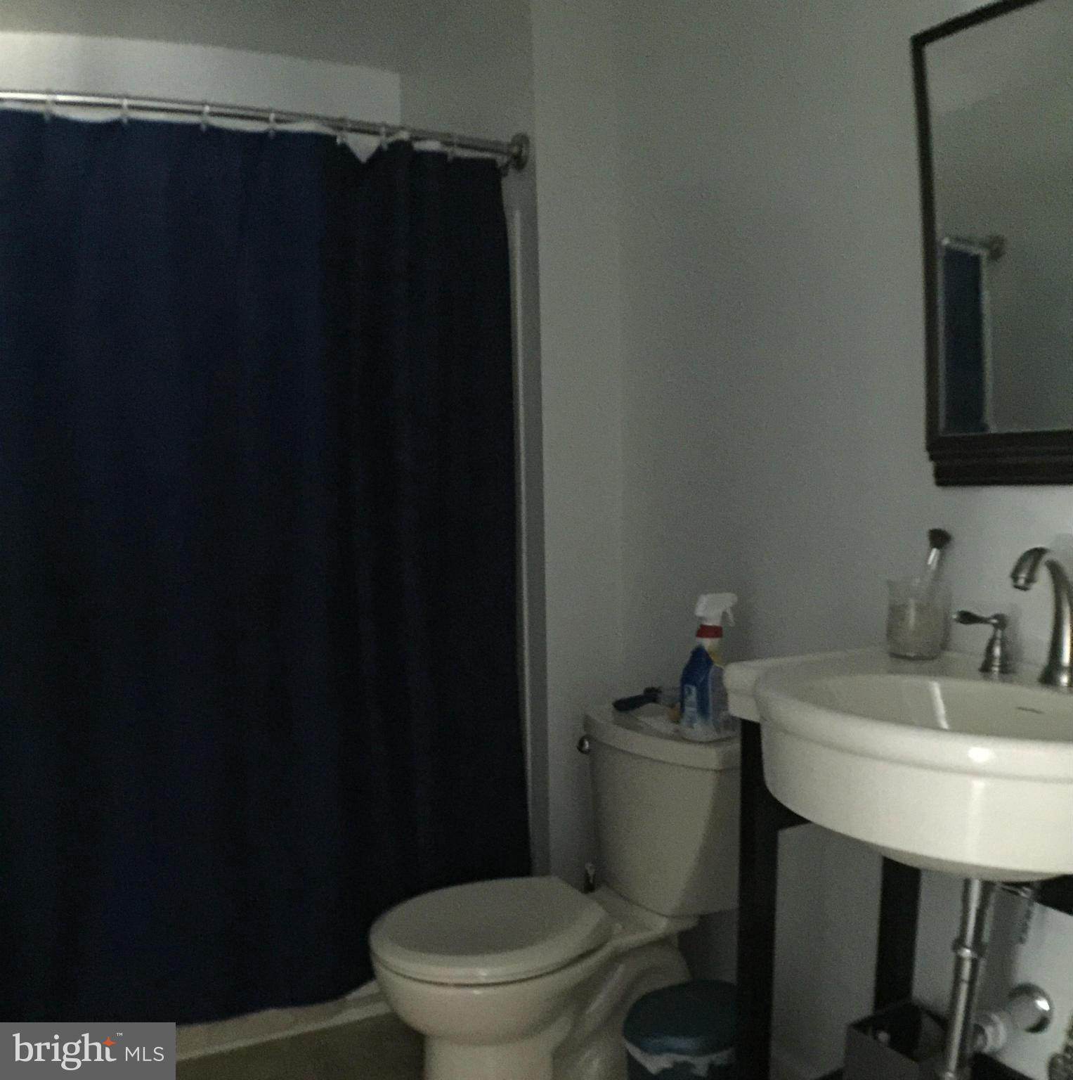 STRATFORD - Residential