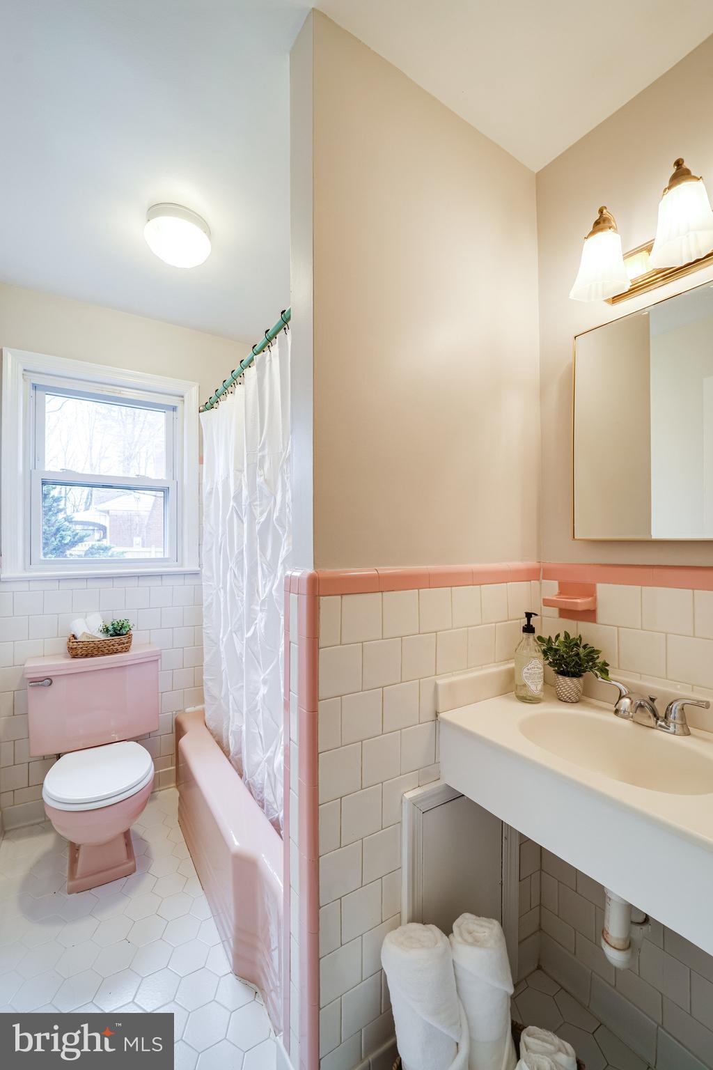 BROOKLAND ESTATES - Residential