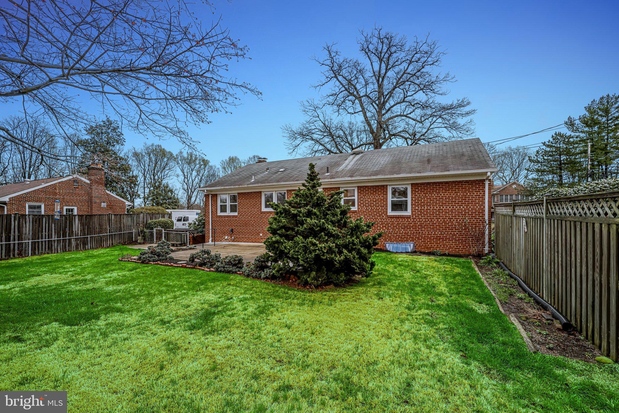 BROOKLAND ESTATES - Residential