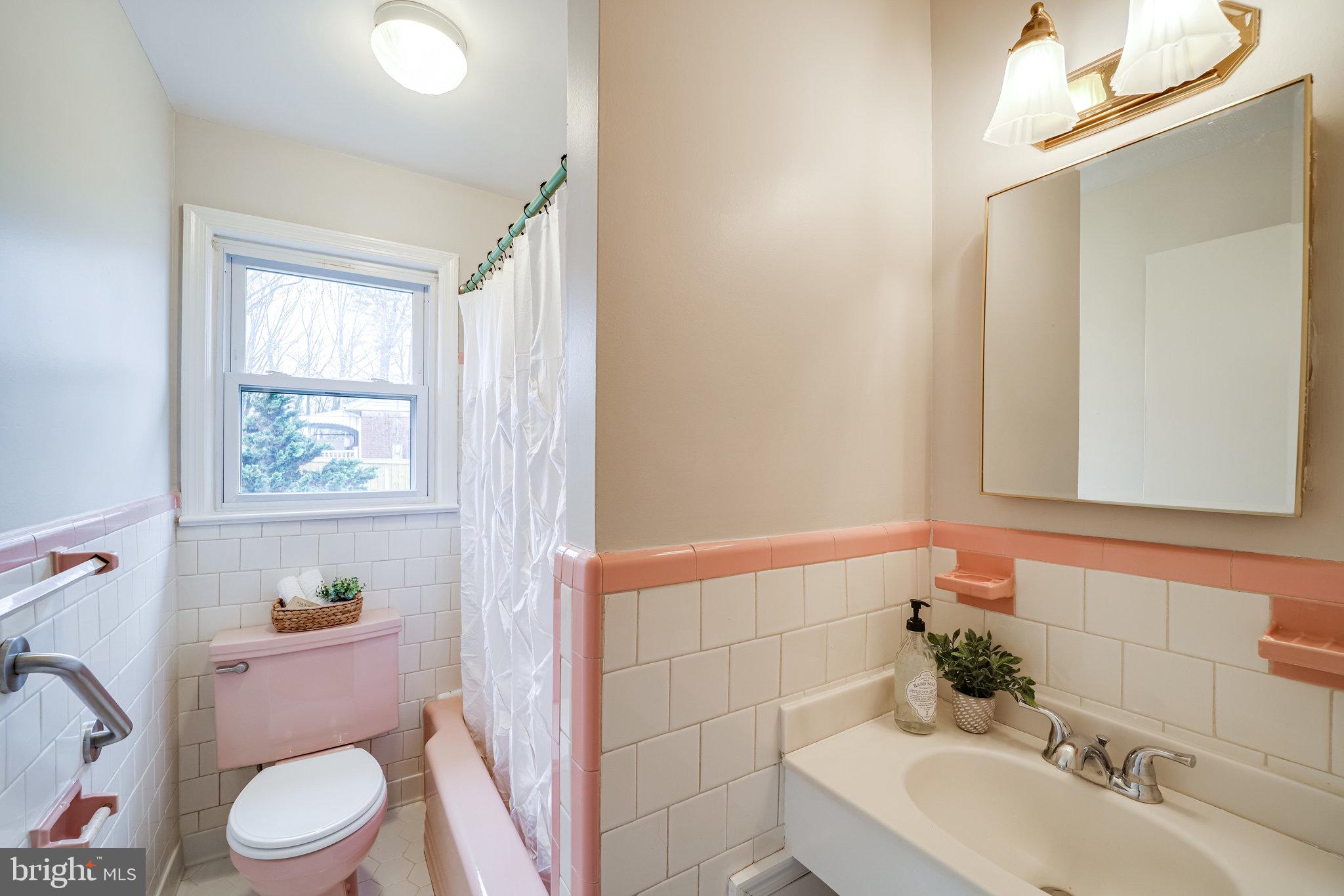 BROOKLAND ESTATES - Residential