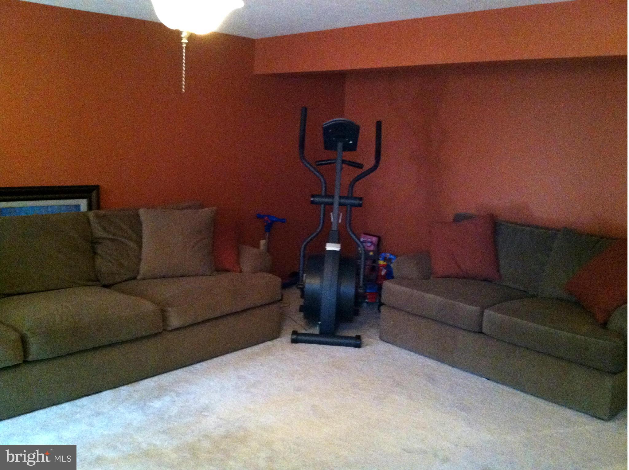 PARKVIEW TRAIL - Residential