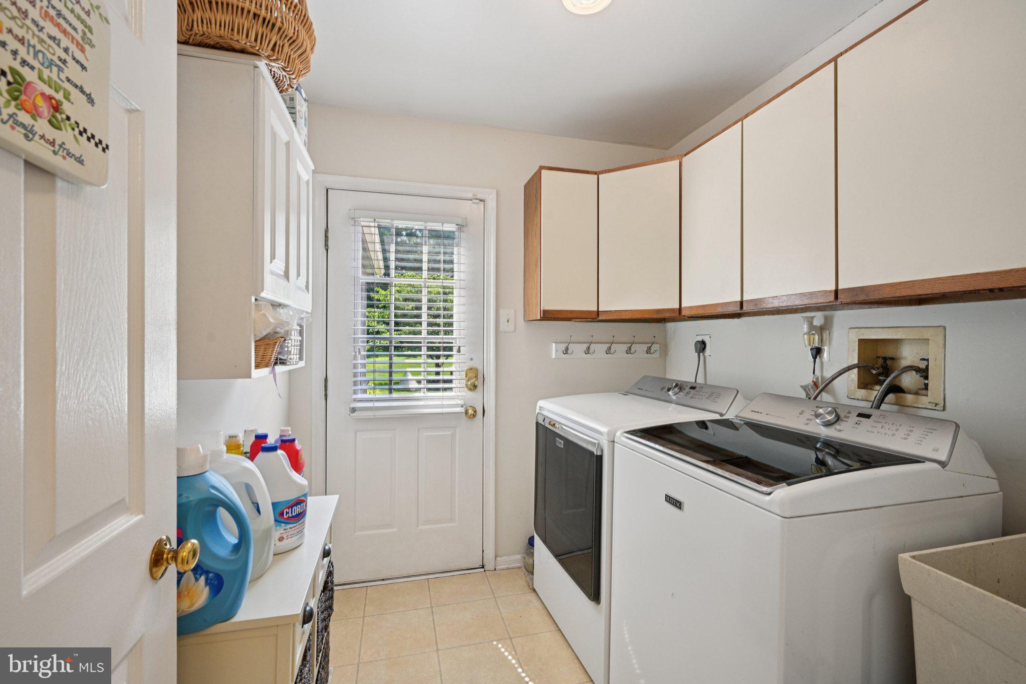 MAKEFIELD RIDGE - Residential