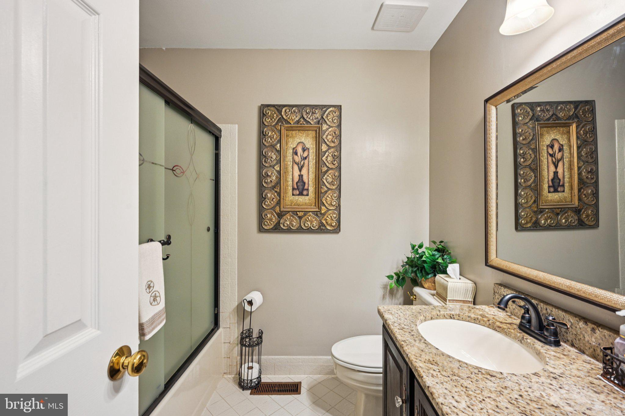 MAKEFIELD RIDGE - Residential