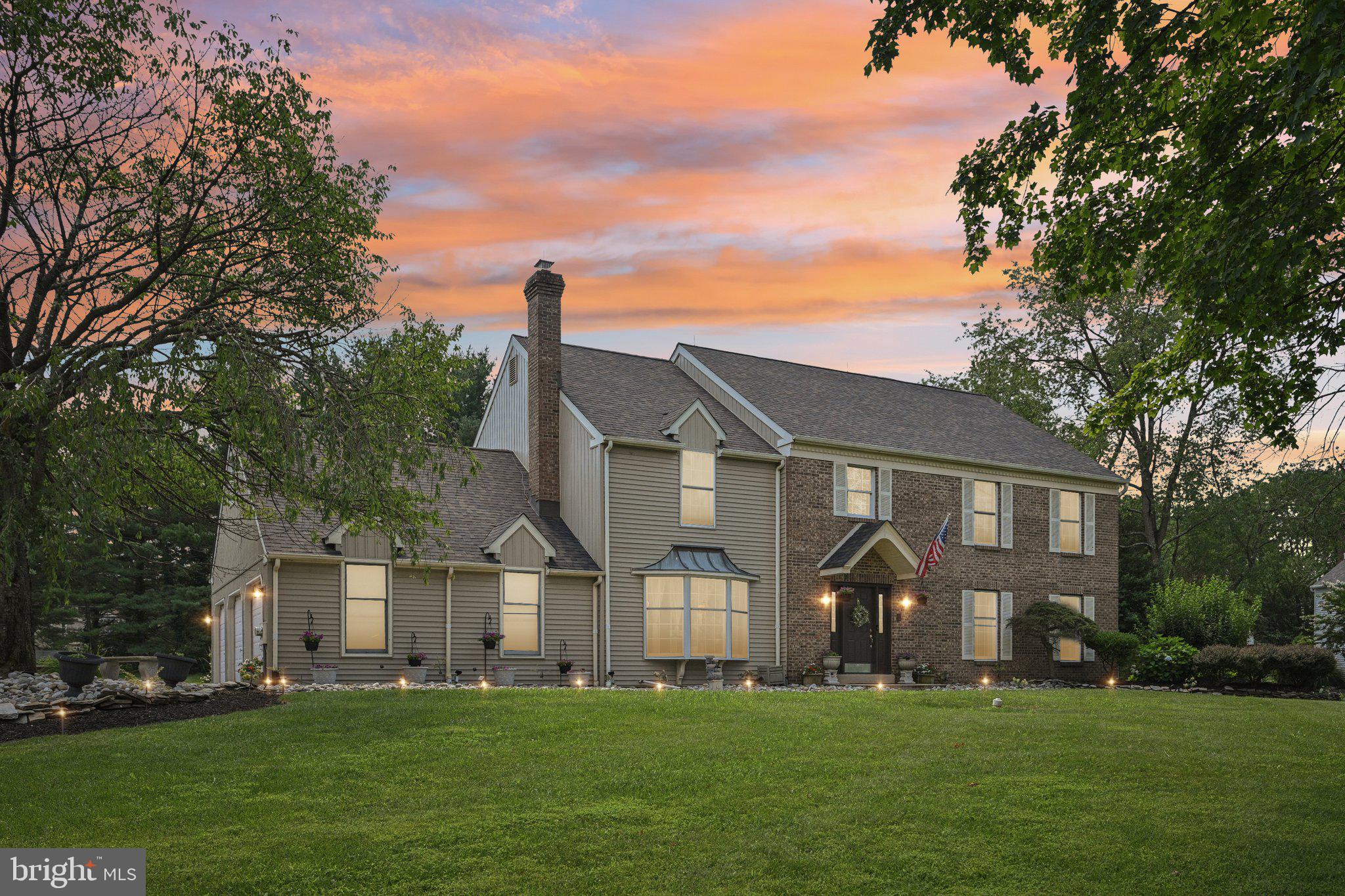 MAKEFIELD RIDGE - Residential