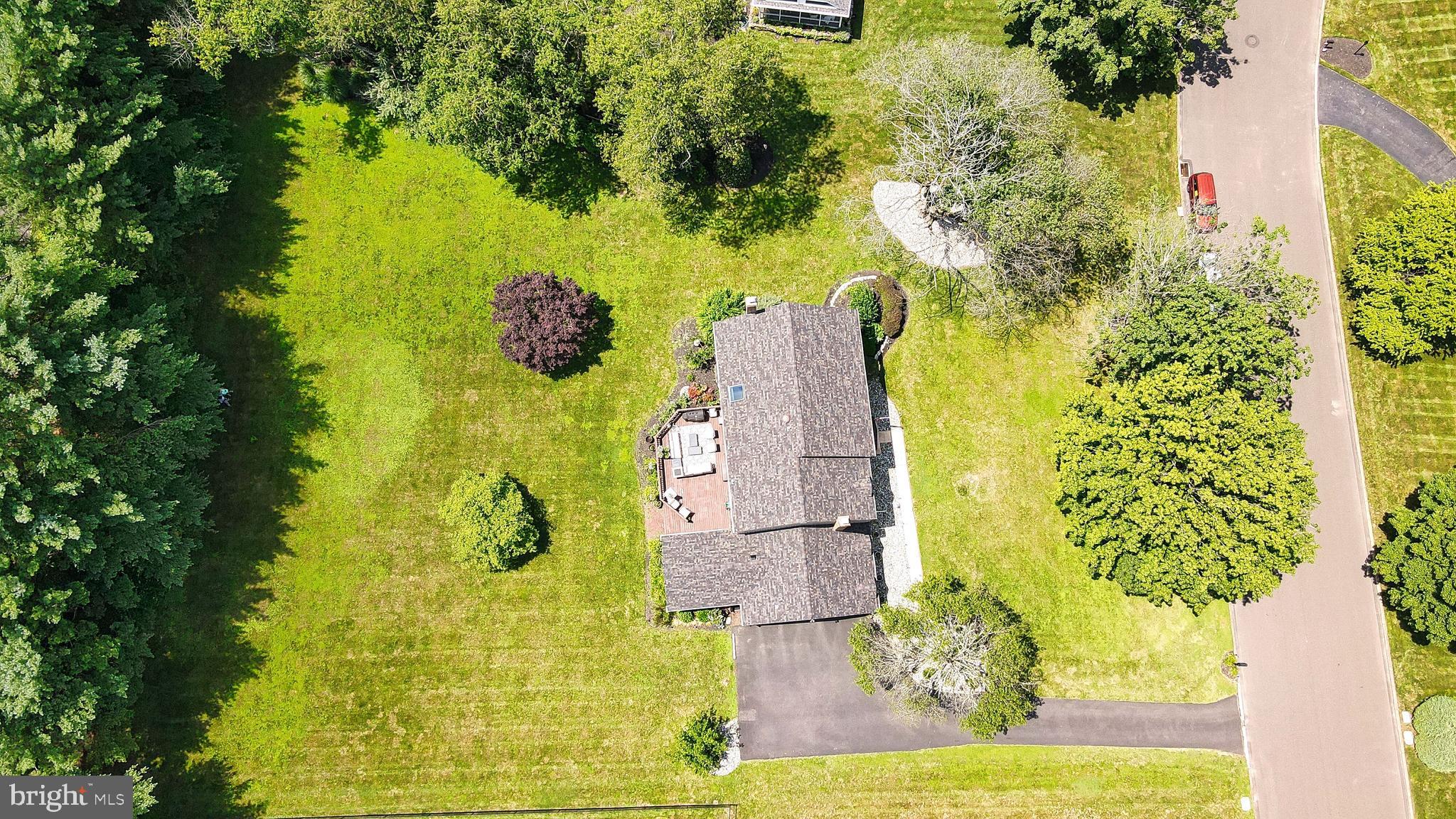 MAKEFIELD RIDGE - Residential