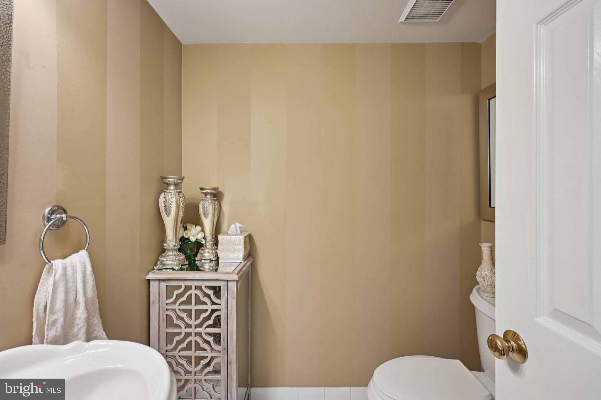 MAKEFIELD RIDGE - Residential